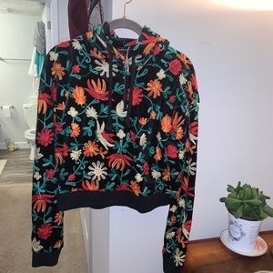 zara slightly cropped floral hoodie